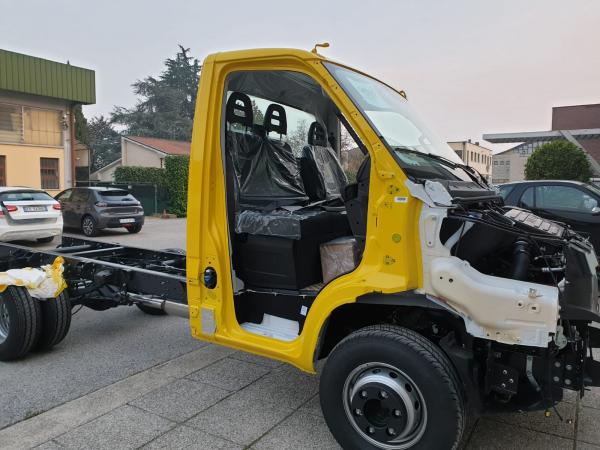 RIPARAZIONE AUTO GRANDINATE E/O BOLLATE